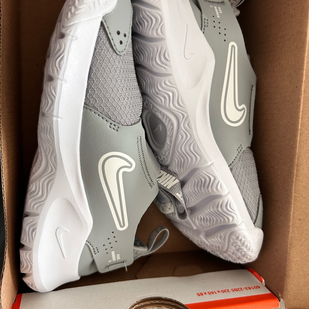 Nike Flex Runner 3’s